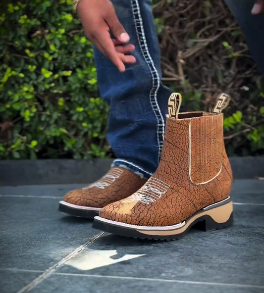 Men's Cracked Leather Square Toe Cowboy Boots