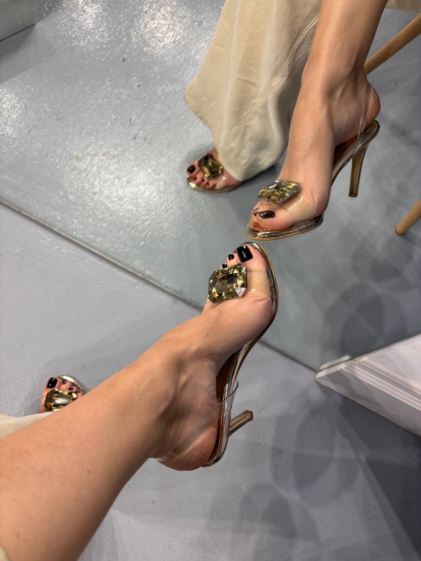 Vogue Rhinestone Sandals