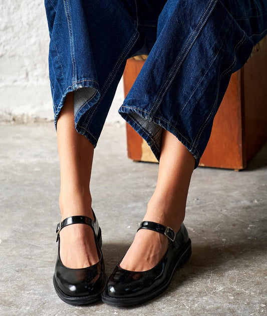 Women's Genuine Leather Round Toe Shoes