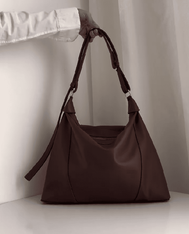 Modern Classics Shoulder Bag