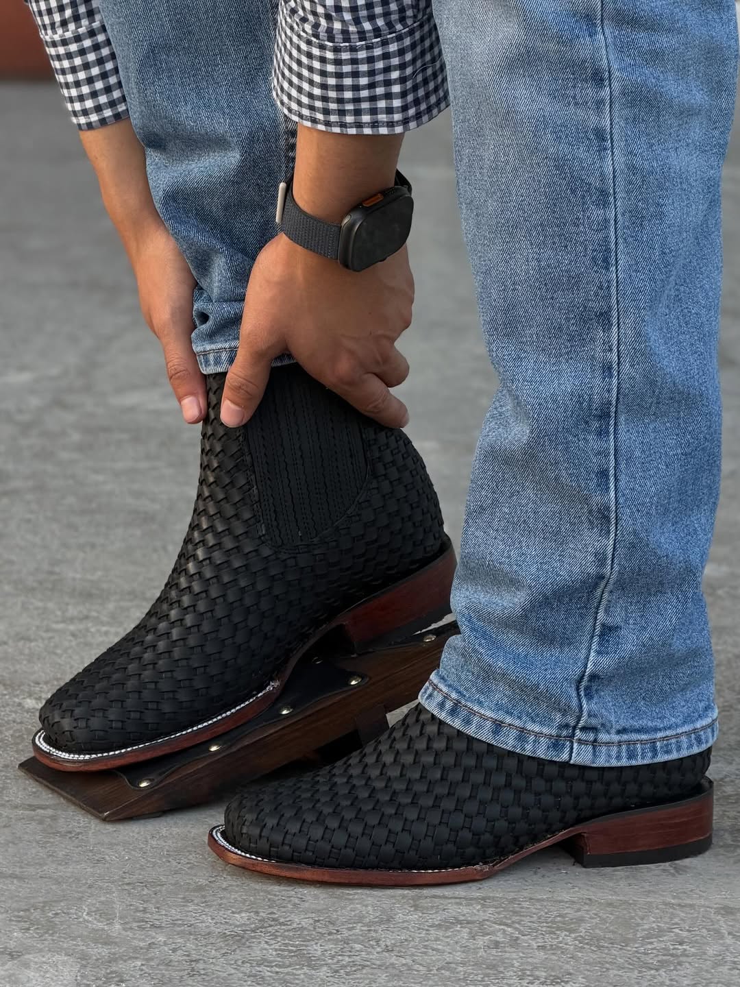 Woven Leather Zipper Men's Boots